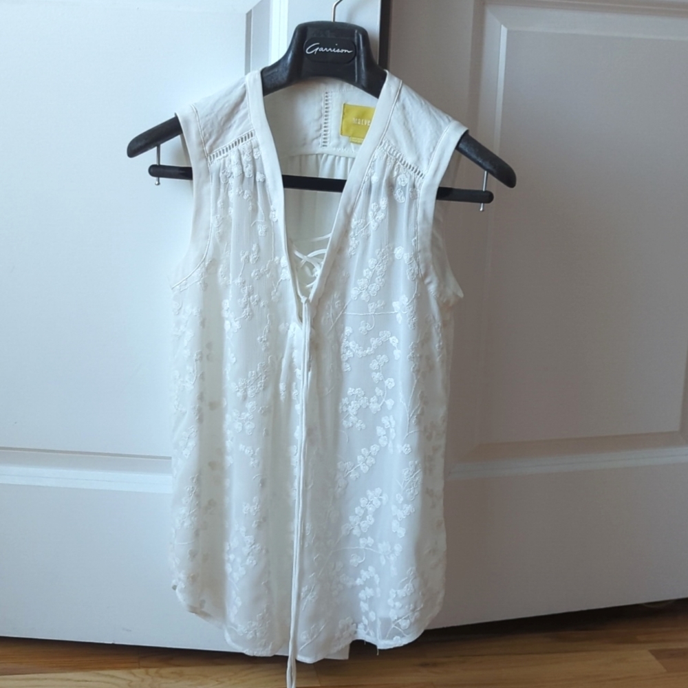Anthropologie Mauve Sleeveless Floral Blouse